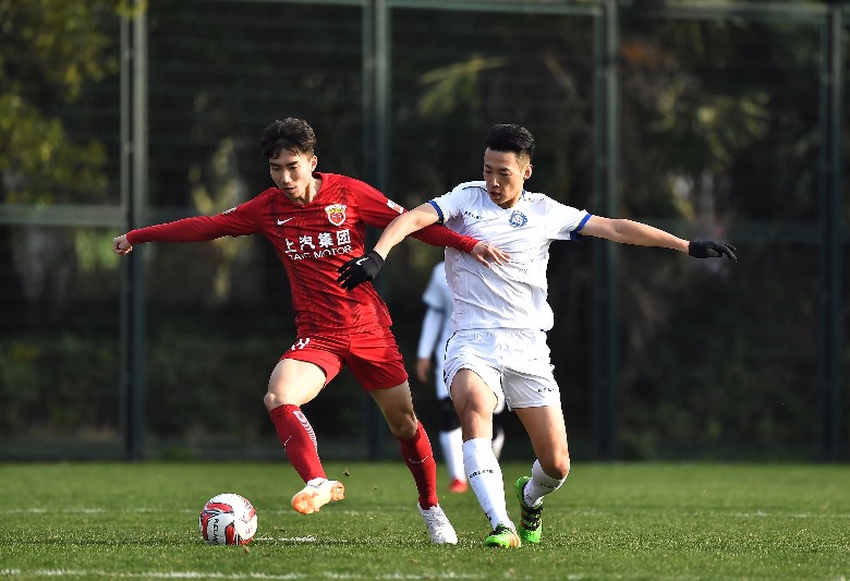 张天晗刘泽峰破门龚纯洁圆月弯刀 昆山fc3-2上港预备队