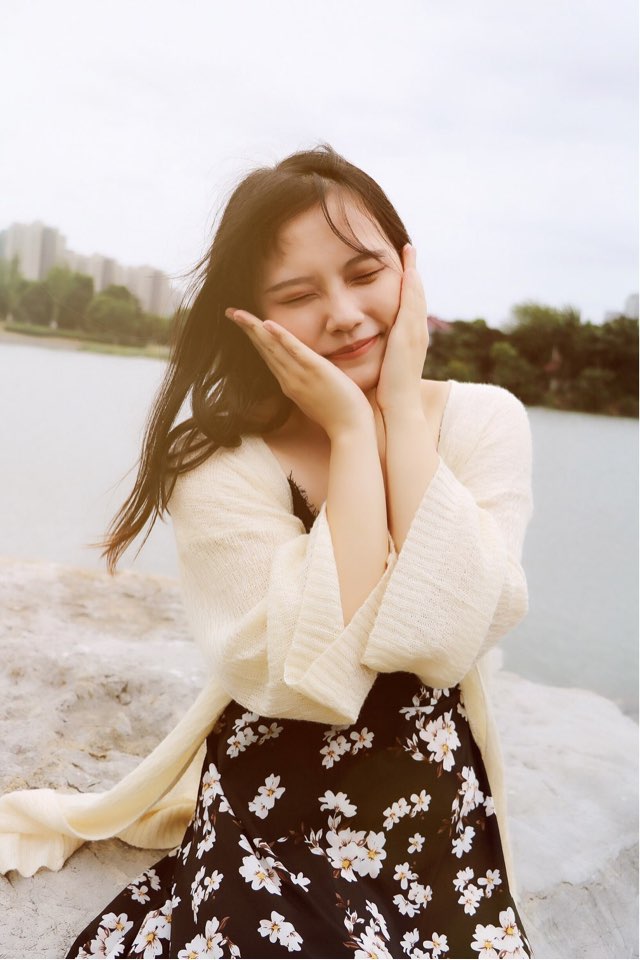 一步一步慢慢进步,昆山有妹子,帅哥要约拍吗,可以加