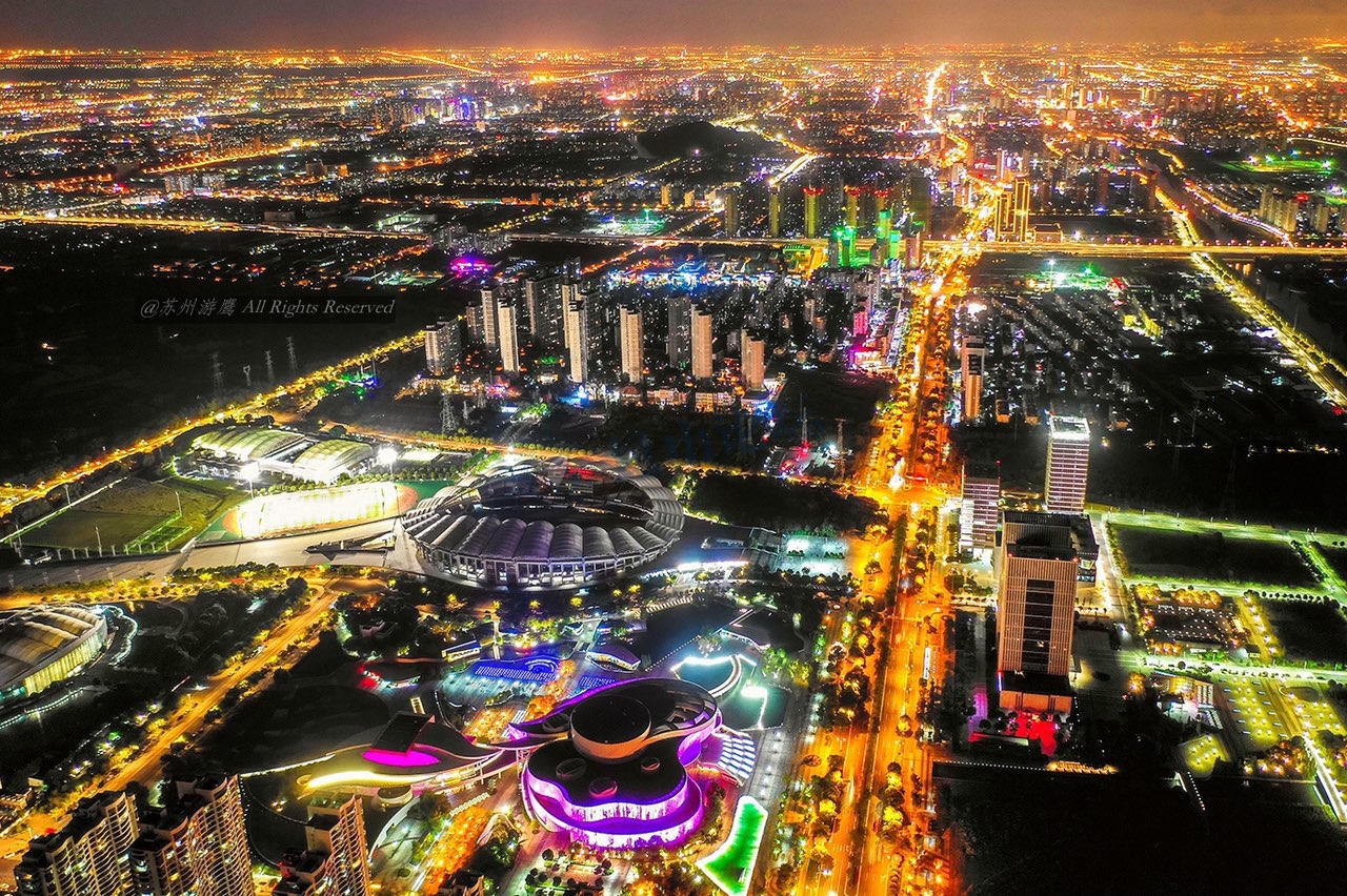 鹿城夜之魅!看看夜晚的大昆山