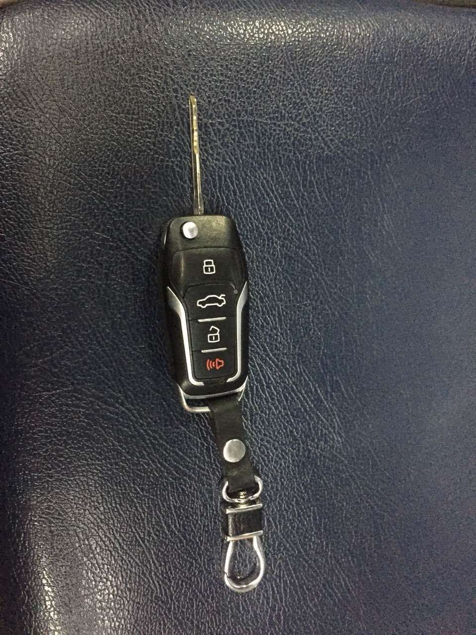 想问一下109路公交车师傅有没有捡到汽车遥控钥匙!