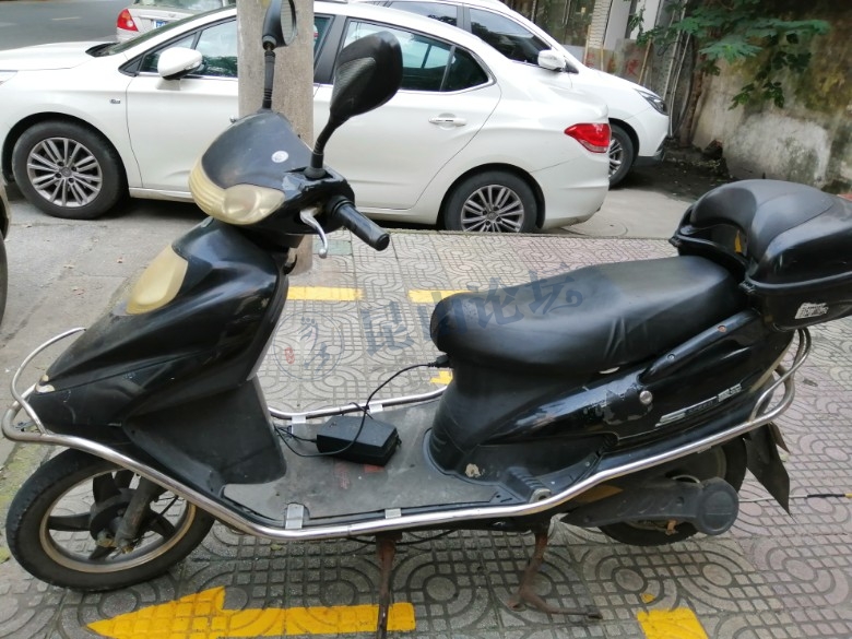 爱玛48v电瓶车550元转让