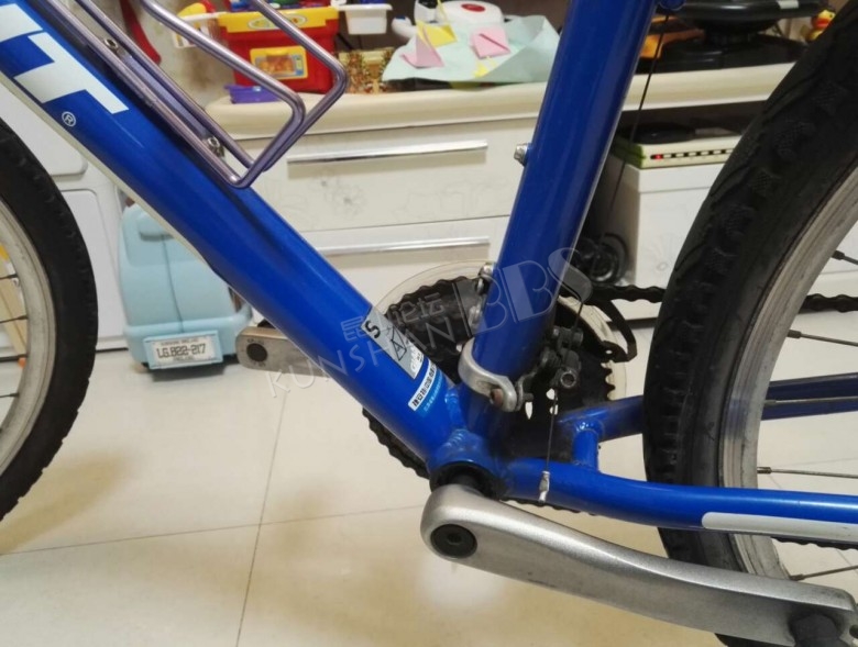 八成新捷安特atx660有人要么,原价一千多,带发