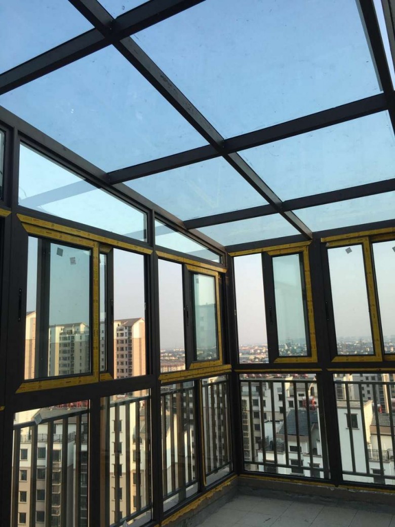 昆山阳光房,封阳台,隐形纱窗,防盗窗,淋浴房专业定做