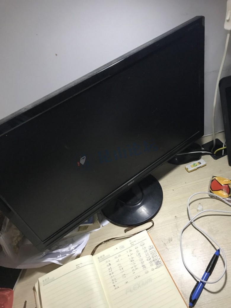 milo电脑显示屏21.5寸