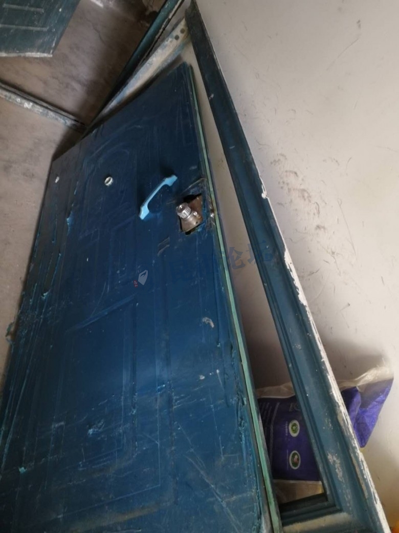 车库防盗门转让