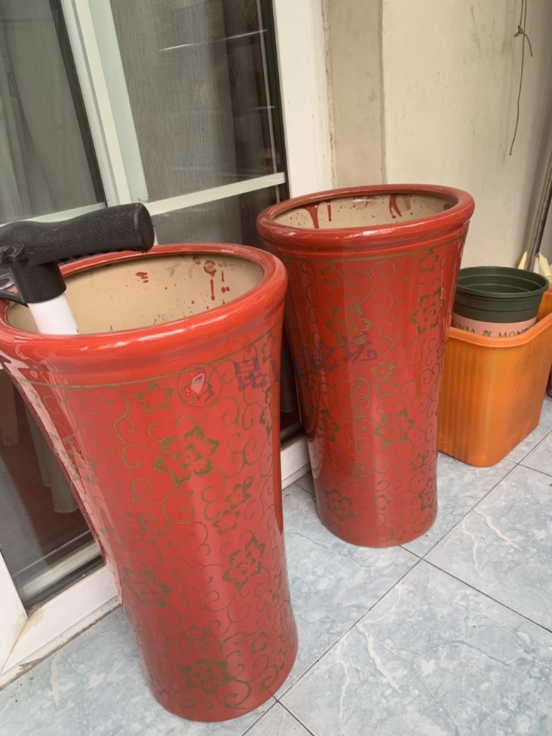 求购大一点的花盆两个